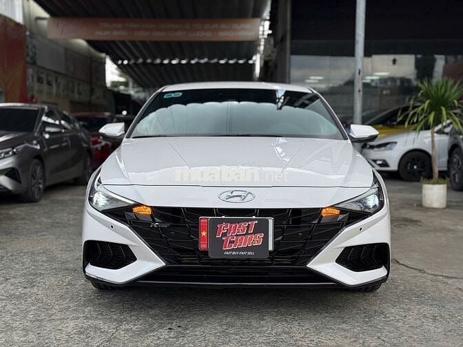 Hyundai Elantra 2023 N-Line 1.6T - 16000 km