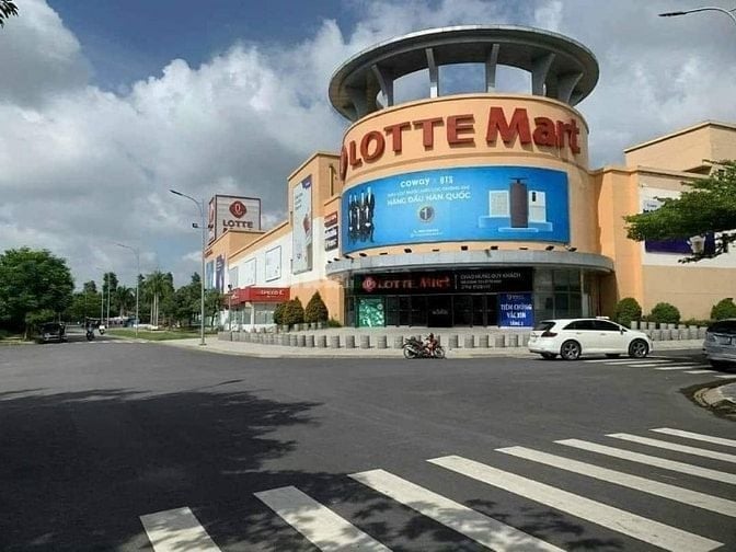 Chủ kẹt bank bán gấp (8x18.7)148.4m2 đất đẹp trung tâm TP Thuận An 