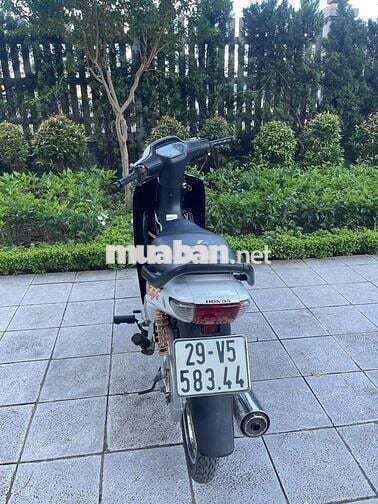 Zx trắng đen chuẩn màu cho ae chơi.
