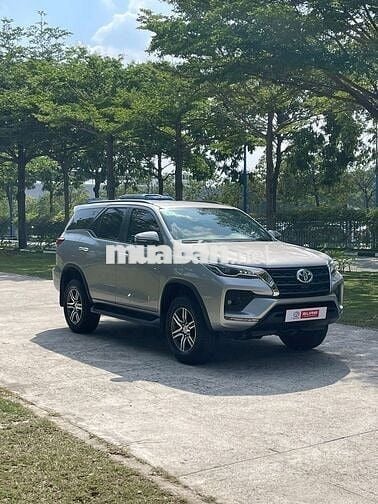 Toyota Fortuner 2020 2.4AT 4x2  - 105000 km