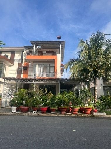 Biệt Thự 10x15m siêu mới, siêu rẻ nhất khu vực Bến Lức