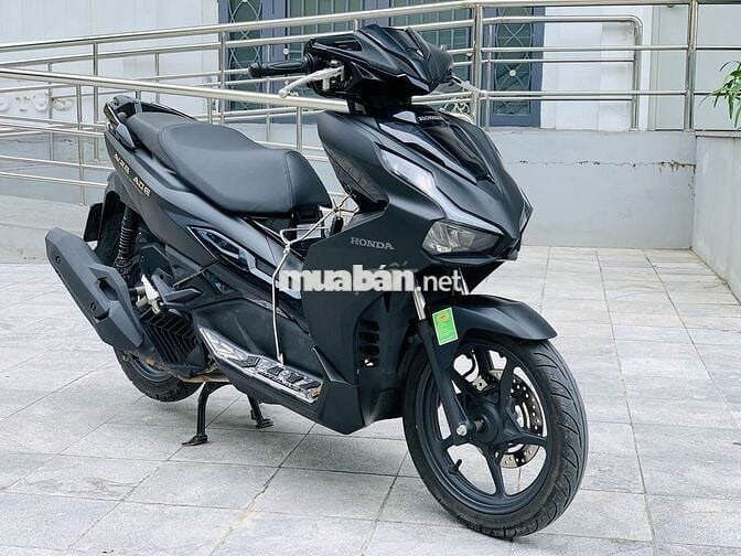 HONDA AIR BLADE 125 FI BẢN ĐEN SẦN KHÓA SMARKEY