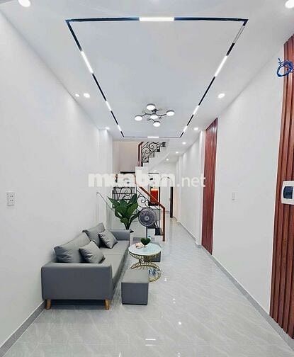 Mặt Tiền Kinh Doanh Đỉnh  4.25 tỷ
Nhà Đúc 2 Tầng 3PN  Cạnh Nguyễn Sơn