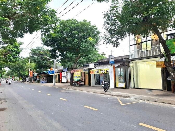 🔥Nhà bán 1 lầu mặt tiền đường vị trí mua bán kinh doanh đa ngành nghề