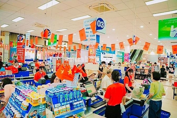 Dịp Trung Thu Tuyển Gấp NV Phụ Quầy Hàng Làm Việc Trong Siêu Thị