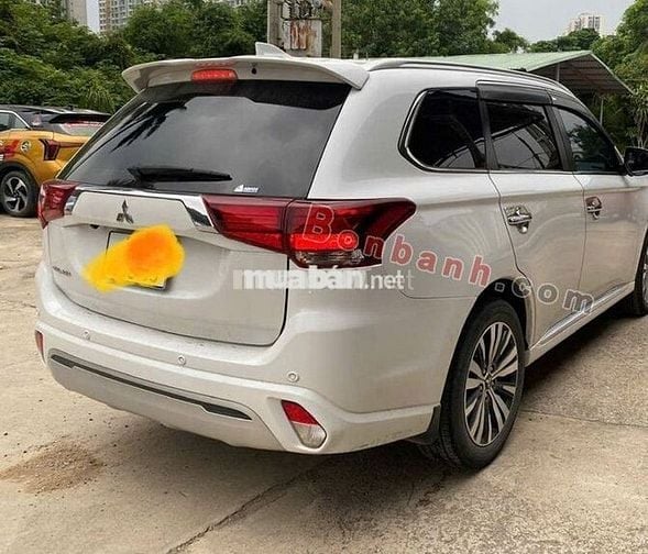 Mitsubishi Outlander Premium 2.0 CVT 2022