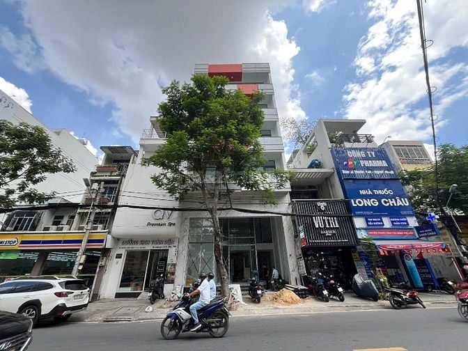 Chỉ 23 tỷ! Bán tòa nhà mặt tiền NB Nguyễn Sơn Tân Phú-DT 8x20m 6 tầng