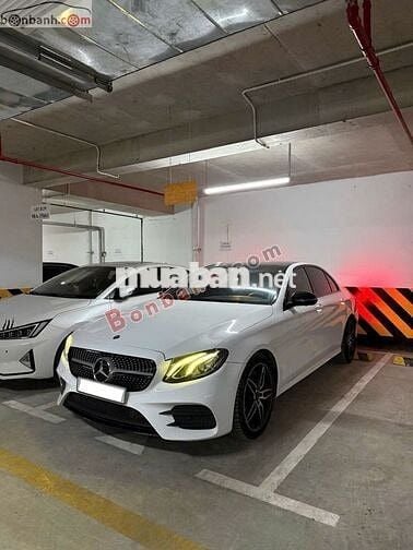 Mercedes-Benz E300 AMG nhập Đức sx 2016