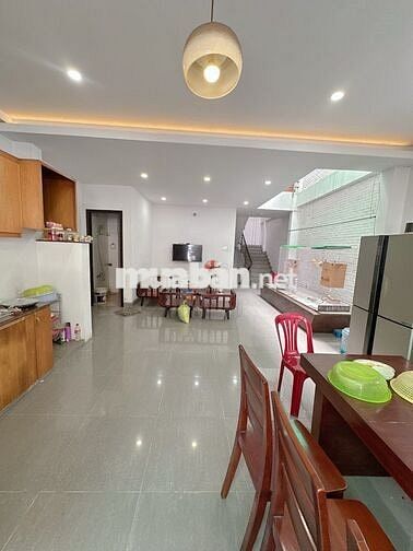 MUA ĐẤT TẶNG NHÀ ĐẸP-XH NGỦ TRONG NHÀ-85m2-PHAN HUY ÍCH-NHỈNH NHẸ 9 tỷ