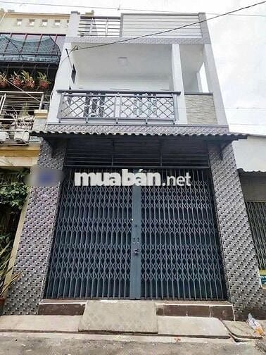 OCB THANH LÝ CĂN NHÀ 1 TRỆT , 1 LẦU , SHR , GIÁ CỰC TỐT .