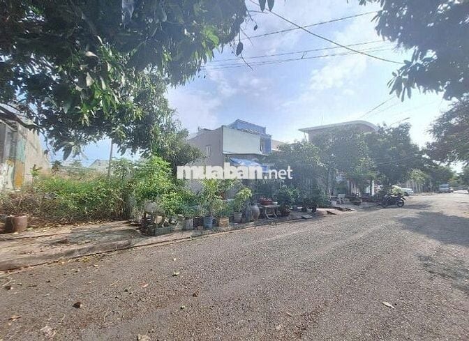 Lô Đất Full Thổ Cư Khu Dân Cư Hiện Hữu- Hẻm 512 Nguyễn Văn Tạo.