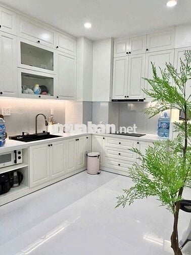 BÁN CĂN HỘ SAIGON SOUTH RESIDENCES  NGUYỄN HỮU PHỌ .