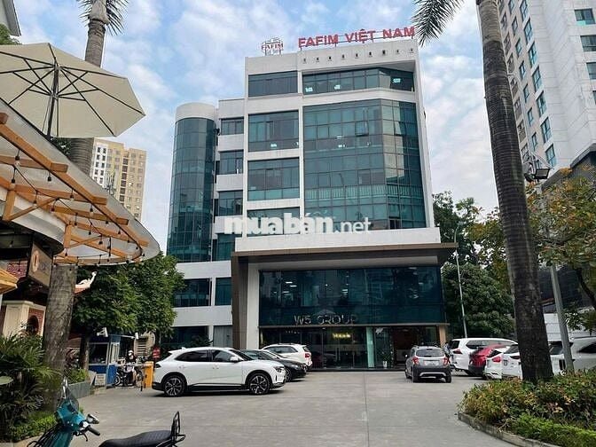 Văn phòng 139m² – Fafilm Việt Nam, 19 Nguyễn Trãi – 50tr ( DV + VAT)