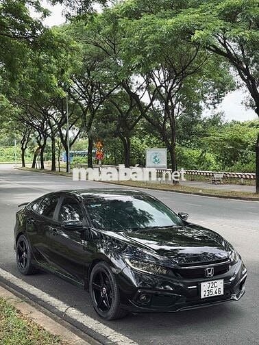 Honda Civic 2019 1.8G CVT - 58000 km ✅