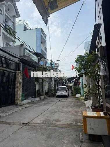 CẦN BÁN nhà Bình Tân, sát Tân Phú, DT 4x13m, HXH, 2 tầng, nhỉnh 4 tỷ