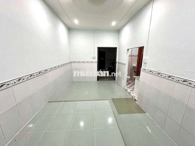 TRỌ GIÁ TỐT 2TR2 NGUYỄN VĂN CỪ  CÓ MÁY LẠNH