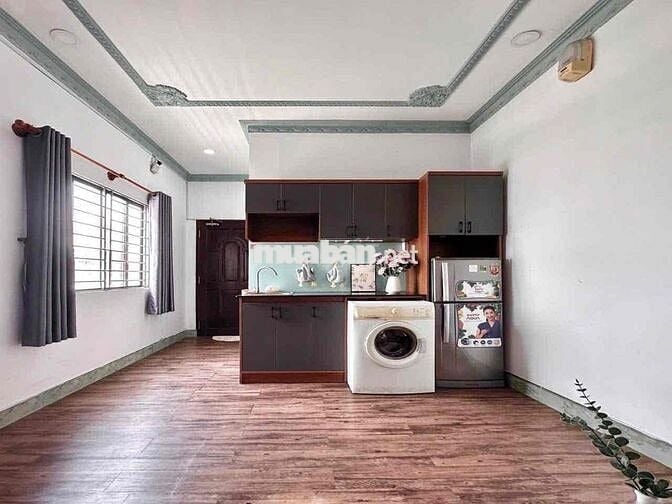 CHDV BAN CÔNG - 1PN FULL NỘI THẤT NGAY TRUNG TÂM