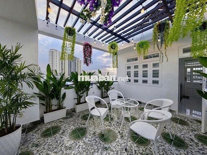 Chính Chủ Bán Nhà 2 lầu ,120m2, khu đồng bộ 25 căn có Sân Vườn ,shr