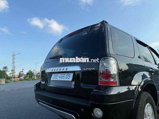 Ford Escape 2005 - 10 km
