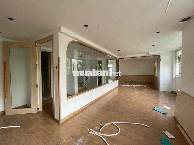 Cho Thuê Nhà MT Nguyễn Văn Lượng P 17 GV.Dt 10x20 tr 3 lầu