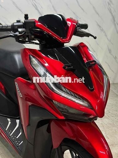 HONDA Vario 150i-ĐK 2019 màu Đỏ Candy sang trọn
