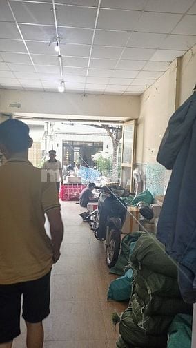 Bán nhà mặt tiền 79 Ca Văn Thỉnh, Tân Bình, 79m2, ngang gần 5m, giá rẻ