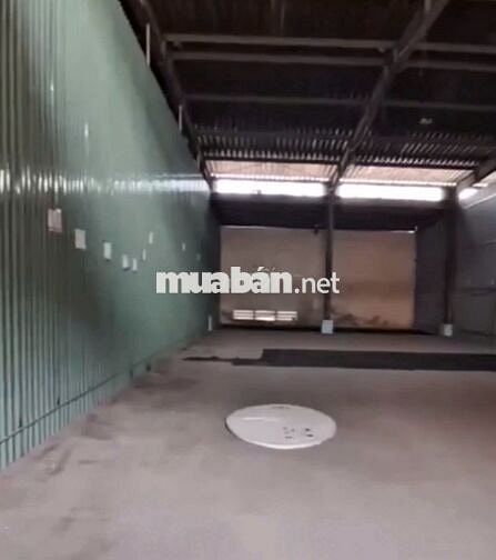 Thuê kho xưởng Quận 7 DT 360m có sẵn văn phòng, wc, PCCC chuẩn.