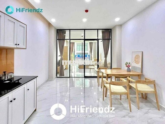 TRỐNG CĂN HỘ 1PN FULL NỘI THẤT ,VIEW KÍNH SIU RỘNG NGAY NGÃ 4 BẢY HIỀN