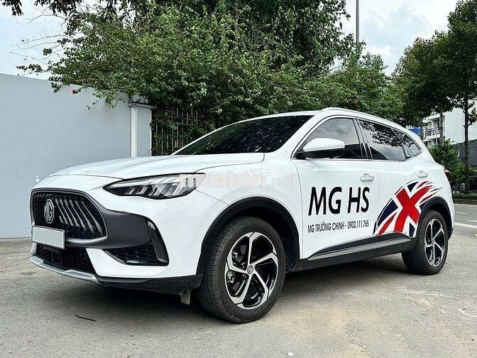 MG HS Luxury 2023 - Odo 10000 km - Đký đầu 2024