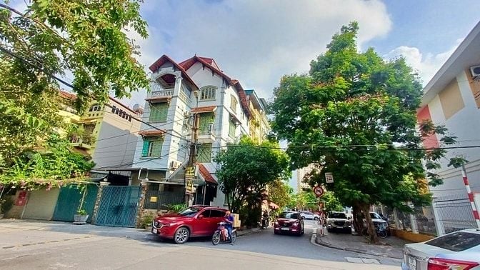 Lô đất mặt phố kinh doanh Tđc 31ha Trâu quỳ, Lô GÓC Dt 110m2 mt 5.3m