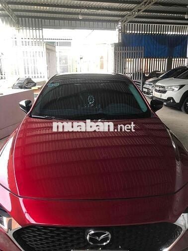 Mazda 3 2022 1.5L Luxury - 80000 km