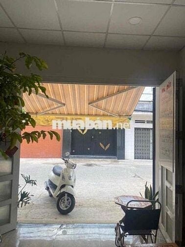 MB góc 2MT 4x12m, kinh doanh tự do, có chỗ ở lại