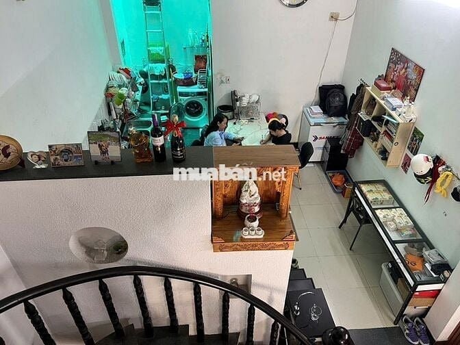 Nhà BT 56m2 chỉ nhỉn 7 tỷ vừa ở vừa kinh doanh thu nhập ở đâu ra?