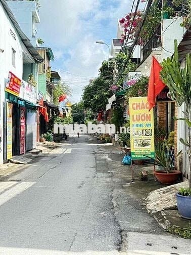ngang 5 dài 17,5 - sổ hồng riêng, nhà đang cho thuê 6 tr /1 tháng