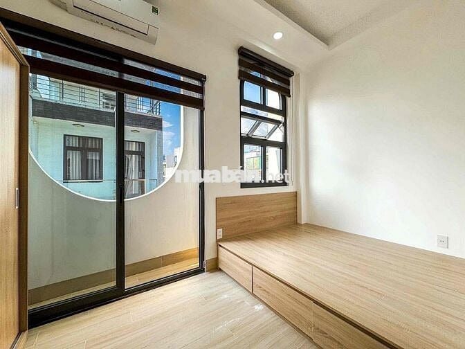 Studio Ban Công - Kế Đại Học Công Thương - Đại Học Văn Hiến 5p