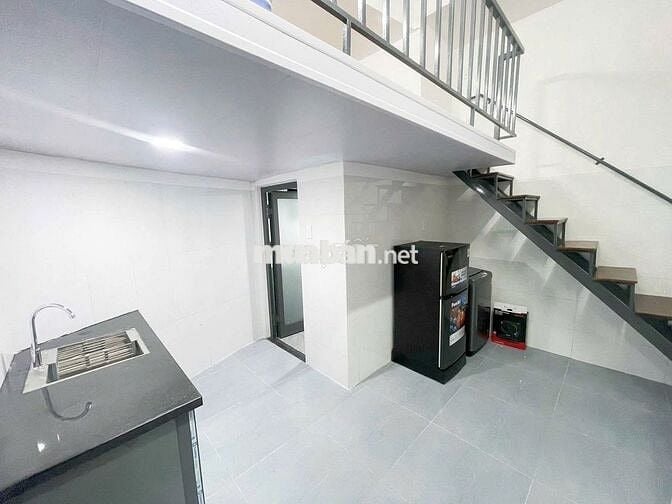 CĂN HỘ GÁC LỬNG FULL NỘI THẤT GIÁ GIẶT RIÊNG GẦN KIẾN TRÚC ĐÔNG Á