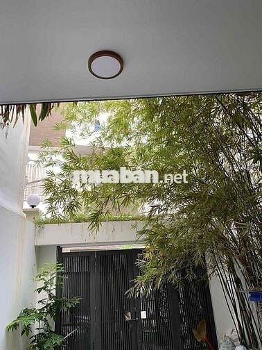 Bán nhà 1 trệt 3 lầu bao đẹp đường Cô Bắc