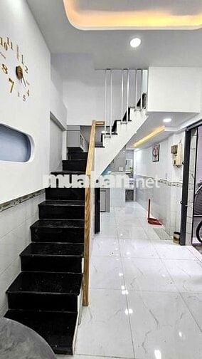 Cho thuê nguyên căn hẻm 1225/91/ Phạm Thế Hiển.f5,Q,8