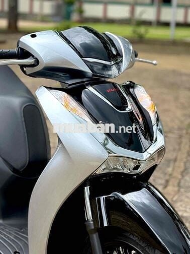 Thanh lý Sh 125 xám titan