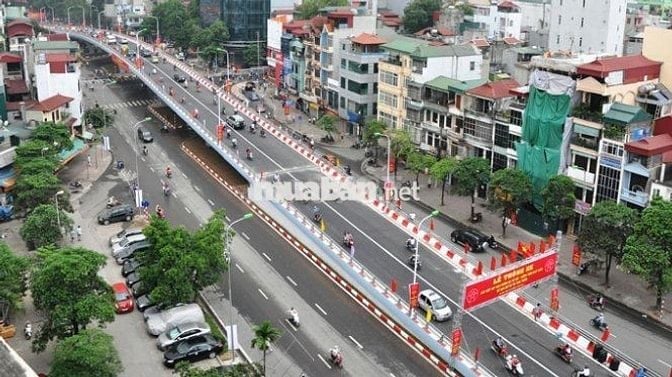GĐ cần bán nhà phố KHÚC THỪA DỤ 50m ,7 Tầng Thang Máy
