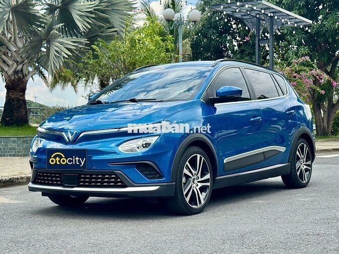 VinFast VFe34 2022 - Màu xanh - 1v8km