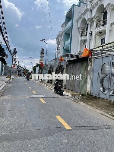 MTKD Đường số 8, BHH B dt87m2, đúc 1 lửng 2pn nhà đẹp Q.Bình Tân.
