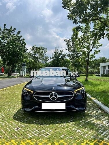Bán C200 Avantgarde Plus bản Full V1 - 1,7 vạn km
