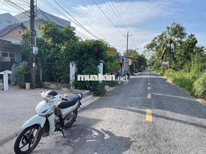 Chính chủ đất mặt tiền Hồ Nước Ngọt giá khoai lang