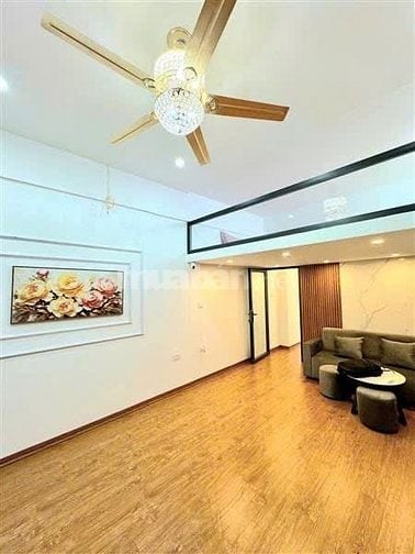 Bán căn hộ chung cư sổ đỏ riêng giá 2,8 tỷ ở Hoàng Mai