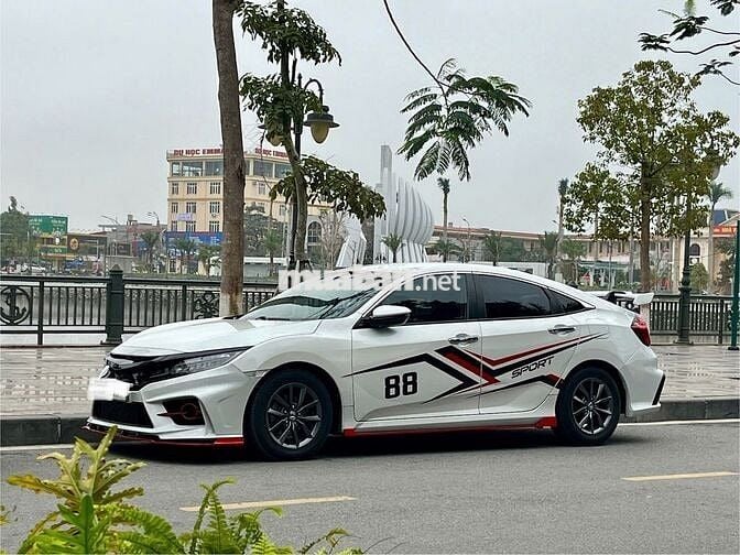 Honda Civic 2020 G 1.8 AT - 61000 km