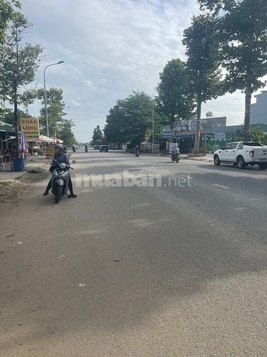 Bán đất 15.5 tỷ - mặt tiền đường 9A ngay đường Phước Thiện rẽ vào. 