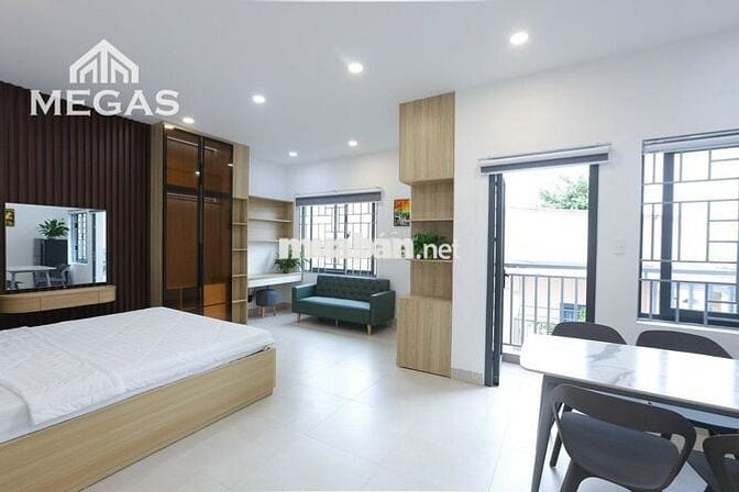 CHDV QUẬN 1 ĐẦY ĐỦ NỘI THẤT - AN NINH - BAN CÔNG THOÁNG- GIÁ SIÊU RẺ