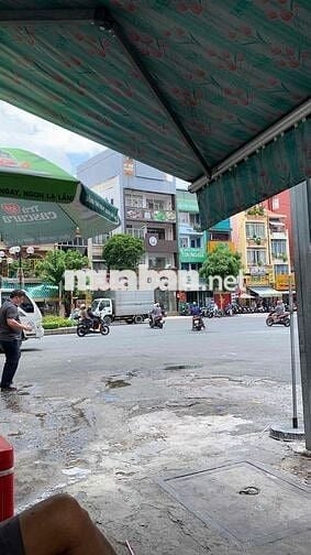 BÁN NHÀ TRẦN HỮU TRANG - F10 - PHÚ NHUẬN