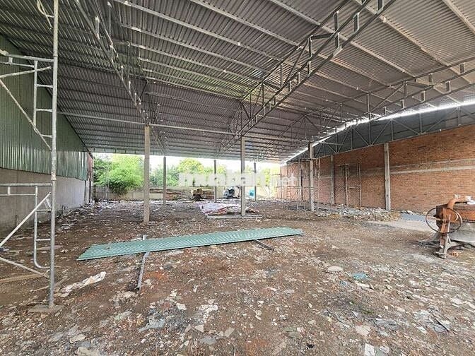 CHO THUÊ KHO,XƯỞNG SX 800M² GIÁ 60TR/T, Đ XE CÔNG 40F KCN TÂN BÌNH